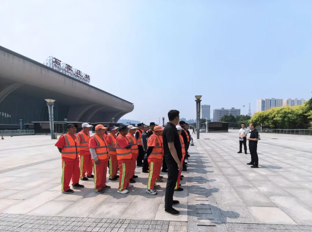 城管动态丨强化防汛实战演练 保障汛期旅客出行安...